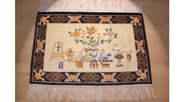 Hand-knotted chinese pure silk carpet 93x60 cm Beige