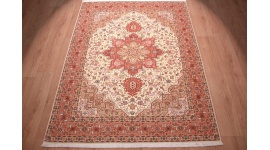 Persian carpet Tabriz with Silk 194x150 cm Beige