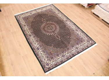 Persian carpet "Moud" with silk 300x200 cm Green