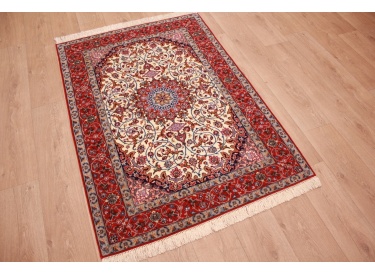 Perser Teppich "Isfahan" mit Seide 156x107 cm Beige