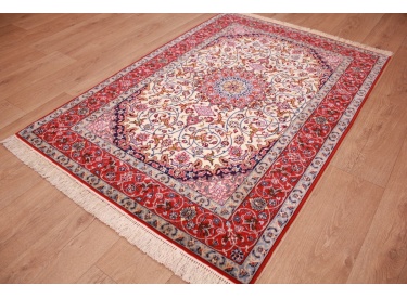 Persian carpet "Isfahan" with silk 156x107 cm Beige