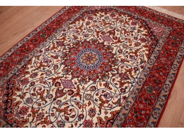 Persian carpet "Isfahan" with silk 156x107 cm Beige