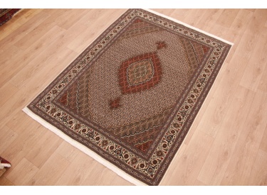 Persian carpet "Taabriz mahi" with Silk 207x152 cm Beige