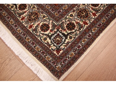 Persian carpet "Taabriz mahi" with Silk 207x152 cm Beige