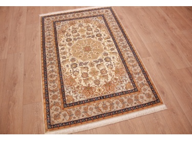 Persian carpet "Isfahan" with silk 161x103 cm Beige