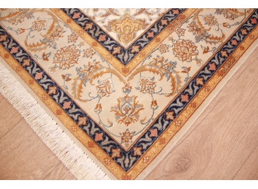 Persian carpet "Isfahan" with silk 161x103 cm Beige