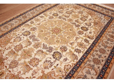 Persian carpet "Isfahan" with silk 161x103 cm Beige