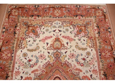 Persian carpet "Taabriz" with Silk 148x101 cm Beige