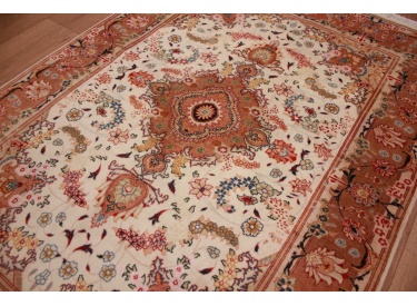 Persian carpet "Taabriz" with Silk 148x101 cm Beige