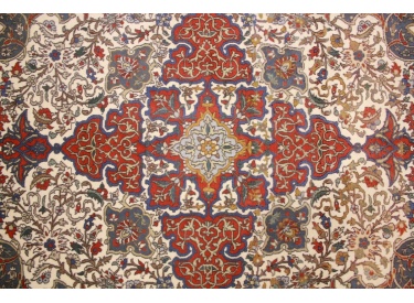 Persian carpet "Isfahan" with silk 165x108 cm Beige