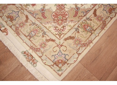 Persian carpet Tabriz with Silk 163x98 cm Beige