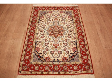 Persian carpet Isfahan with silk 155x108 cm Beige