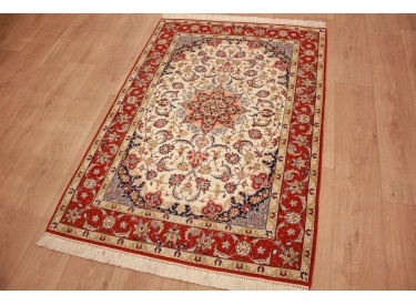 Persian carpet Isfahan with silk 155x108 cm Beige