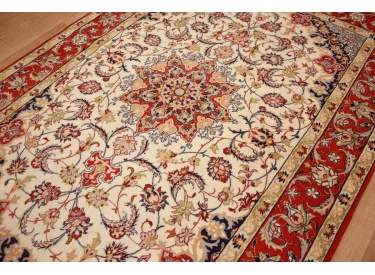 Persian carpet Isfahan with silk 155x108 cm Beige