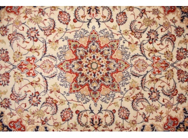 Persian carpet Isfahan with silk 155x108 cm Beige