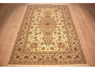 Perserteppich Isfahan mit Seide 238x158 cm Beige