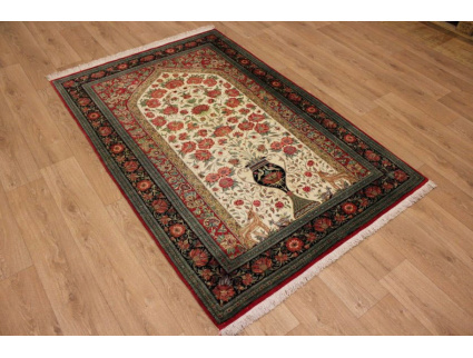 Persian carpet Qum pure Silk 207x139 cm