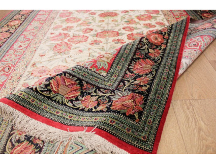 Persian carpet Qum pure Silk 207x139 cm