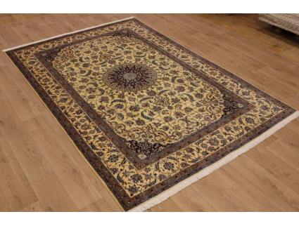 Persian carpet Nain 6la with  silk 303x205 cm