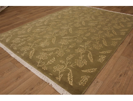 Handgeknüpfter Orientteppich Premium Nepal 240x170 cm