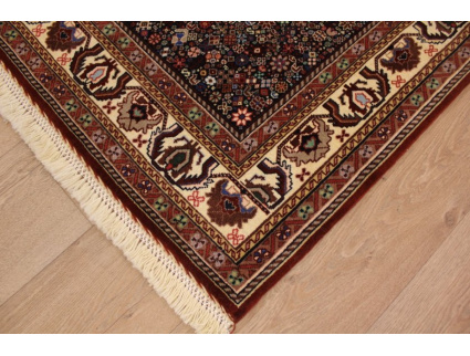 Persian carpet "Ghashghai" pure Wool 216x142 cm