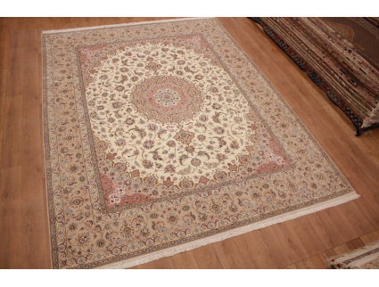 Großer Teppich Isfahan mit Seide 407x315 cm Beige