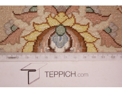 Großer Teppich Isfahan mit Seide 407x315 cm Beige