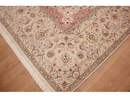 Großer Teppich Isfahan mit Seide 407x315 cm Beige