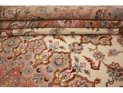 Großer Teppich Isfahan mit Seide 407x315 cm Beige