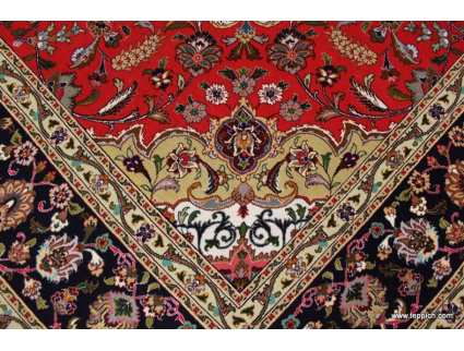 Square Persian carpet Tabriz with Silk 207x200 cm 