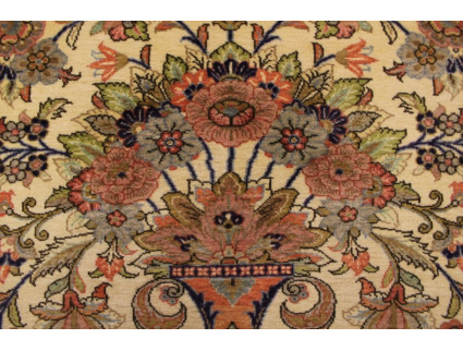 Persian carpet "Ghom" virgin wool 204x138 cm