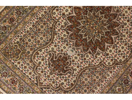 Persian carpet "Taabriz mahi" with Silk 116x81 cm