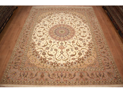 Feiner Perserteppich Isfahan mit Seide 400x315 cm Beige