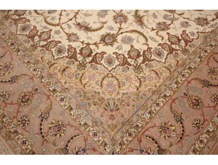 Feiner Perserteppich Isfahan mit Seide 400x315 cm Beige