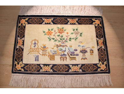 Hand-knotted chinese pure silk carpet 93x60 cm Beige