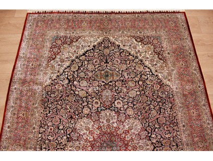 Hand-knotted chinese pure silk carpet 240x155 cm Blue