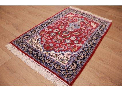 Persian carpet "Isfahan" with silk 108x73 cm