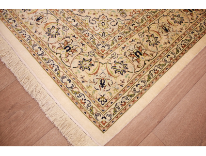 Persian carpet Ghom pure Silk 195x130 cm