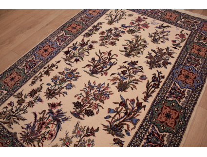 Persian carpet "Isfahan" with silk 164x110 cm