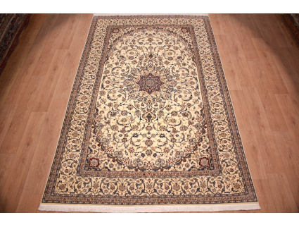 Perser Teppich Nain 6la mit Seide 327x203 cm Beige