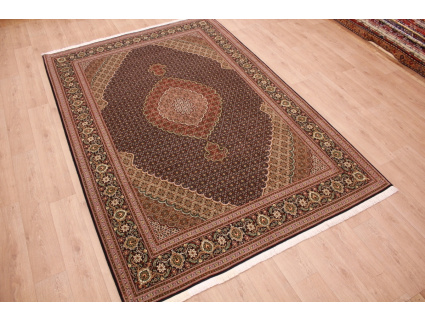 Persian carpet Taabriz Mahi with silk 313x217 cm Black