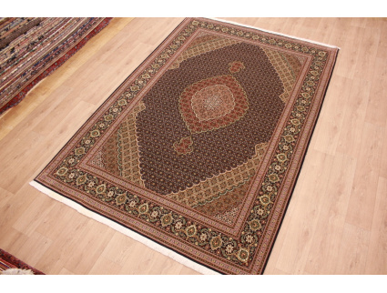 Persian carpet Taabriz Mahi with silk 313x217 cm Black