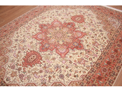 Persian carpet Tabriz with Silk 194x150 cm Beige