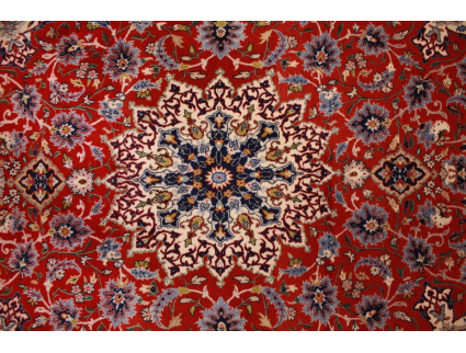 Persian carpet "Isfahan" with silk 160x104 cm Red