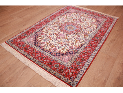 Persian carpet "Isfahan" with silk 156x107 cm Beige