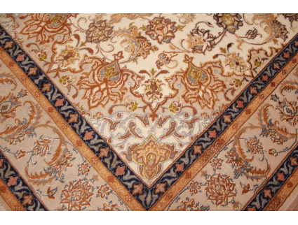 Persian carpet "Isfahan" with silk 161x103 cm Beige