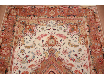 Persian carpet "Taabriz" with Silk 148x101 cm Beige