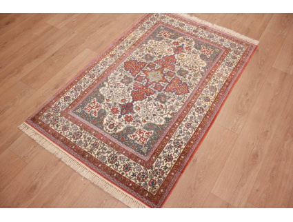 Persian carpet "Isfahan" with silk 165x108 cm Beige