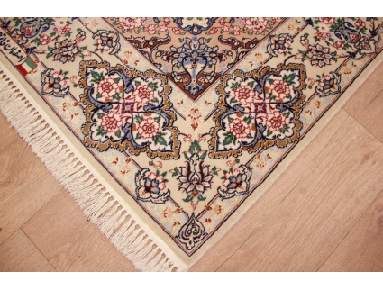 Persian carpet "Esfahan" with silk 168x112 cm Beige