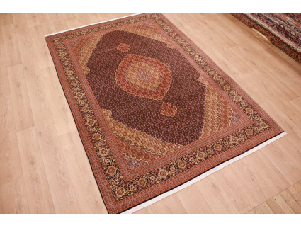 Persian carpet Taabriz Mahi with silk 299x199 cm Black